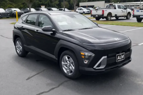 Another view of 2027 Hyundai Kona SE for sale in Florence, SC at ALM Hyundai Florence