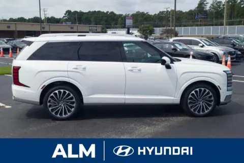 More photos of 2027 Hyundai Palisade Hybrid Calligraphy at ALM Hyundai Florence, SC