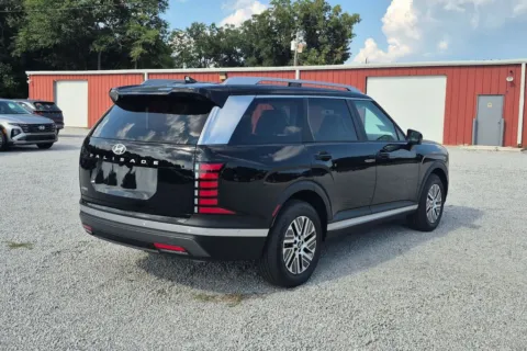 More photos of 2027 Hyundai Palisade Hybrid Blue SEL Premium at ALM Hyundai Florence, SC
