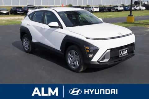 More photos of 2027 Hyundai Kona SE at ALM Hyundai Florence, SC