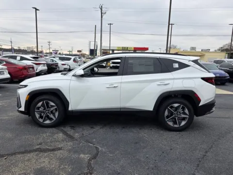 More photos of 2026 Hyundai Tucson SEL at ALM Hyundai Florence, SC
