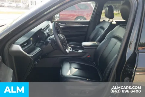More photos of 2024 Jeep Grand Cherokee 4xe at ALM Hyundai Florence, SC