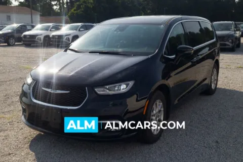 Black 2024 Chrysler Pacifica Touring L for sale in Florence, SC