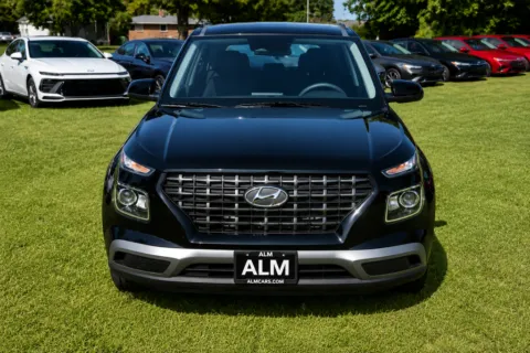 Photos of 2026 Hyundai Venue SE for sale in Florence, SC at ALM Hyundai Florence