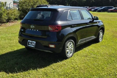 More photos of 2026 Hyundai Venue SE at ALM Hyundai Florence, SC