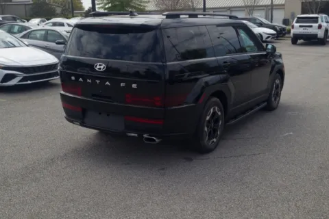 More photos of 2027 Hyundai Santa Fe SEL at ALM Hyundai Florence, SC