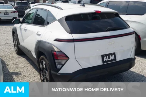 More photos of 2025 Hyundai Kona SEL at ALM Hyundai Florence, SC