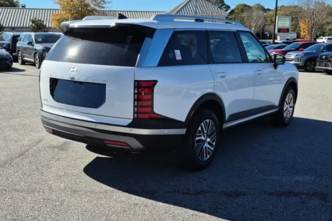 More photos of 2027 Hyundai Palisade Hybrid Blue SEL Premium at ALM Hyundai Florence, SC