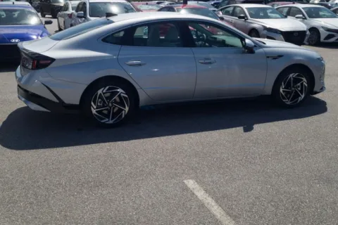 More photos of 2026 Hyundai Sonata SEL Sport at ALM Hyundai Florence, SC