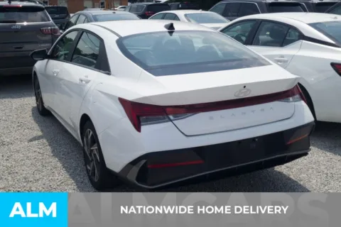 More photos of 2025 Hyundai Elantra SEL Convenience at ALM Hyundai Florence, SC
