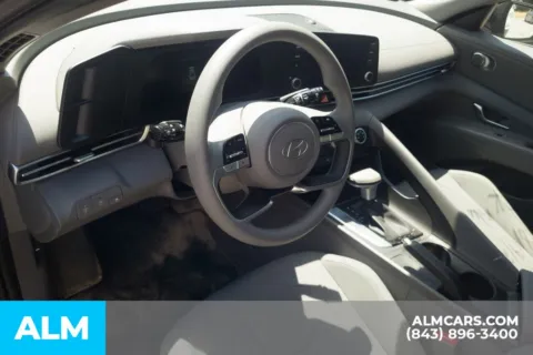 More photos of 2026 Hyundai Elantra SE at ALM Hyundai Florence, SC