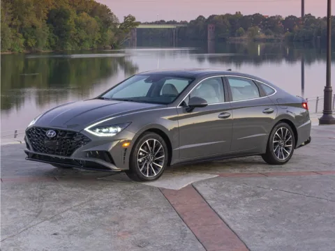 Silver 2021 Hyundai Sonata SEL Plus for sale in Florence, SC