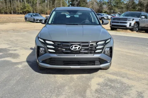 Photos of 2026 Hyundai Tucson SE for sale in Florence, SC at ALM Hyundai Florence