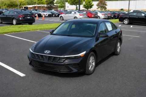 Black 2026 Hyundai Elantra SE for sale in Florence, SC