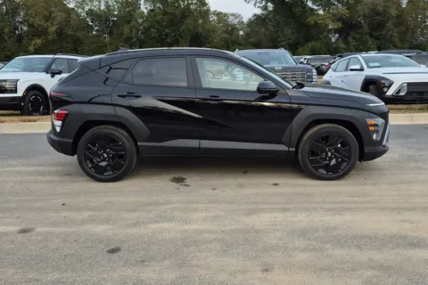 More photos of 2027 Hyundai Kona SEL Sport at ALM Hyundai Florence, SC