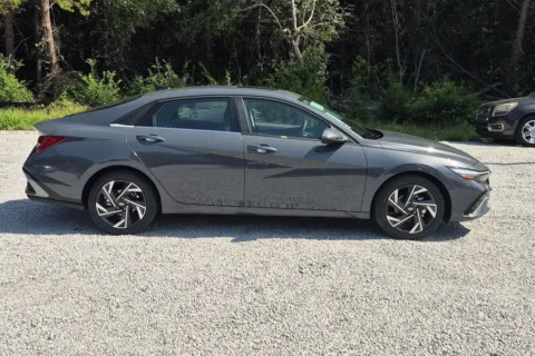 More photos of 2026 Hyundai Elantra Limited at ALM Hyundai Florence, SC