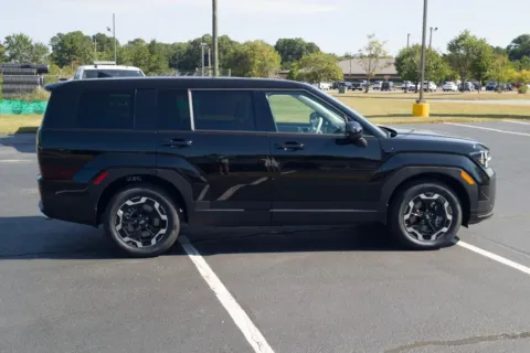 More photos of 2027 Hyundai Santa Fe SE at ALM Hyundai Florence, SC