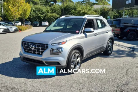 Silver 2025 Hyundai Venue SEL for sale in Florence, SC