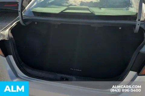 More photos of 2024 Nissan Altima 2.5 SV at ALM Hyundai Florence, SC