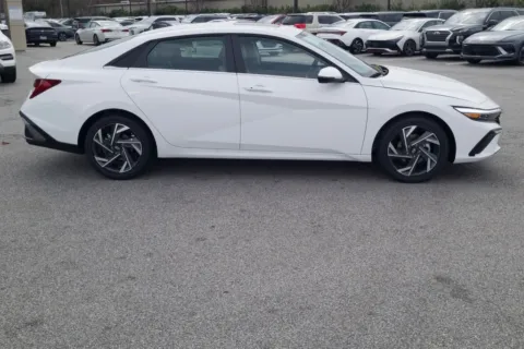 More photos of 2026 Hyundai Elantra Hybrid Limited at ALM Hyundai Florence, SC