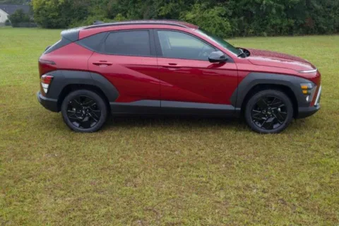 More photos of 2027 Hyundai Kona SEL Sport at ALM Hyundai Florence, SC
