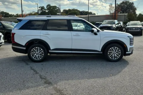 More photos of 2027 Hyundai Palisade SEL at ALM Hyundai Florence, SC