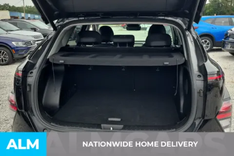 More photos of 2024 Hyundai Kona Limited at ALM Hyundai Florence, SC