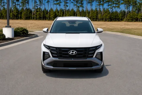Photos of 2026 Hyundai Tucson SE for sale in Florence, SC at ALM Hyundai Florence