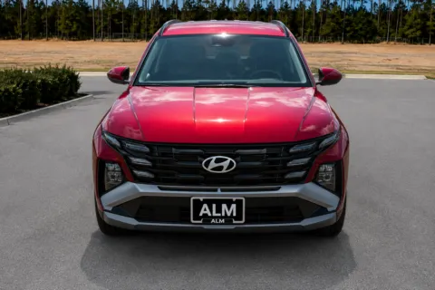 Photos of 2026 Hyundai Tucson SEL for sale in Florence, SC at ALM Hyundai Florence
