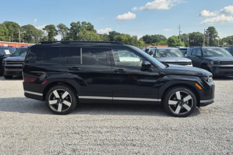 More photos of 2027 Hyundai Santa Fe Limited at ALM Hyundai Florence, SC