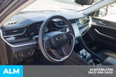 More photos of 2024 Jeep Grand Cherokee 4xe at ALM Hyundai Florence, SC