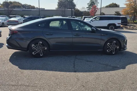 More photos of 2027 Hyundai Sonata N Line at ALM Hyundai Florence, SC