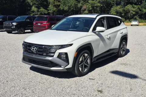 White 2026 Hyundai Tucson SEL Premium for sale in Florence, SC