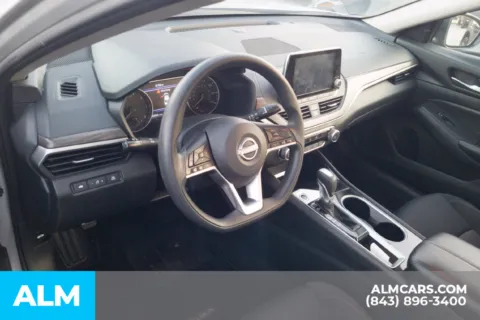More photos of 2024 Nissan Altima 2.5 SV at ALM Hyundai Florence, SC