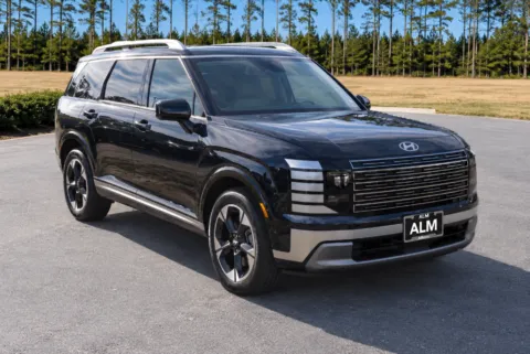 Another view of 2027 Hyundai Palisade Limited for sale in Florence, SC at ALM Hyundai Florence