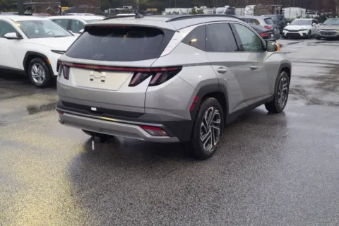 More photos of 2026 Hyundai Tucson Limited at ALM Hyundai Florence, SC