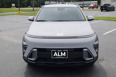 Photos of 2027 Hyundai Kona SE for sale in Florence, SC at ALM Hyundai Florence