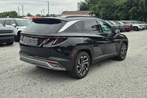 More photos of 2026 Hyundai Tucson Limited at ALM Hyundai Florence, SC
