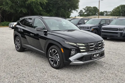 Another view of 2026 Hyundai Tucson Limited for sale in Florence, SC at ALM Hyundai Florence