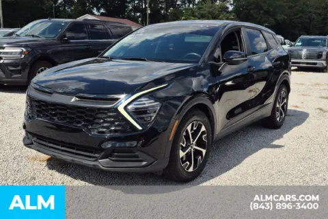 More photos of 2024 Kia Sportage EX at ALM Hyundai Florence, SC