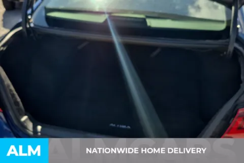 More photos of 2018 Nissan Altima 2.5 SR at ALM Hyundai Florence, SC