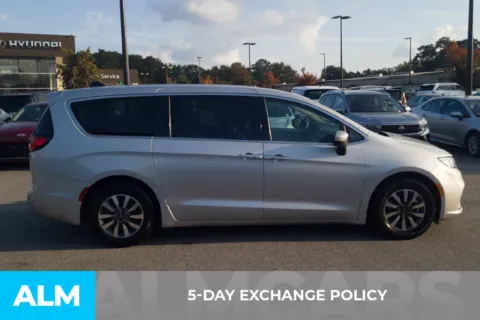 Another view of 2023 Chrysler Pacifica Hybrid Touring L for sale in Florence, SC at ALM Hyundai Florence