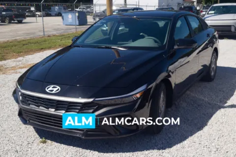 Black 2026 Hyundai Elantra SE for sale in Florence, SC