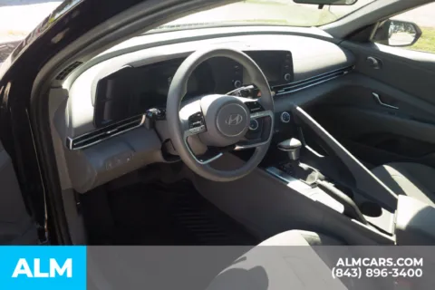More photos of 2026 Hyundai Elantra SE at ALM Hyundai Florence, SC