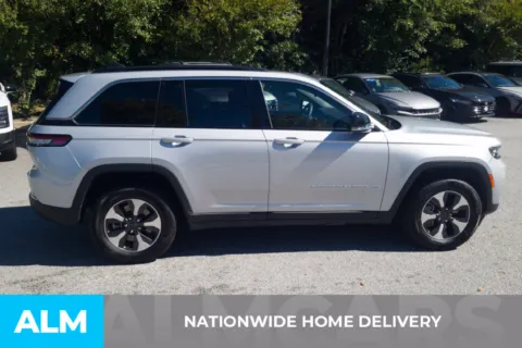 More photos of 2024 Jeep Grand Cherokee 4xe at ALM Hyundai Florence, SC