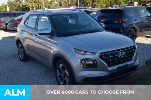 Photos of 2025 Hyundai Venue SEL for sale in Florence, SC at ALM Hyundai Florence