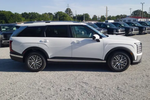 More photos of 2027 Hyundai Palisade Hybrid SEL Premium at ALM Hyundai Florence, SC