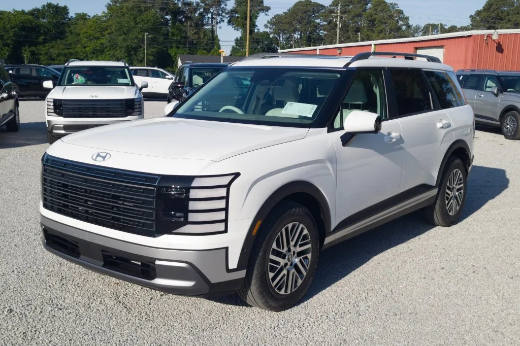 White 2027 Hyundai Palisade Hybrid SEL Premium for sale in Florence, SC