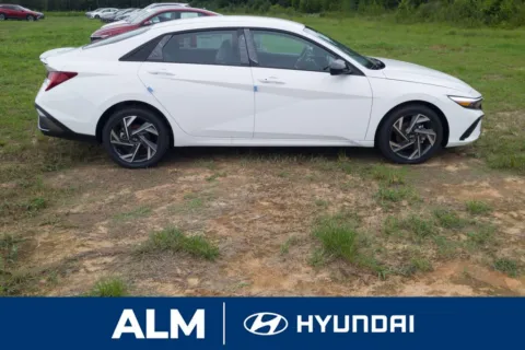 More photos of 2025 Hyundai Elantra Hybrid SEL Sport at ALM Hyundai Florence, SC