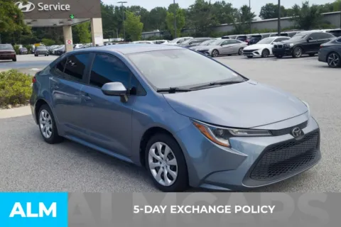 More photos of 2021 Toyota Corolla LE at ALM Hyundai Florence, SC